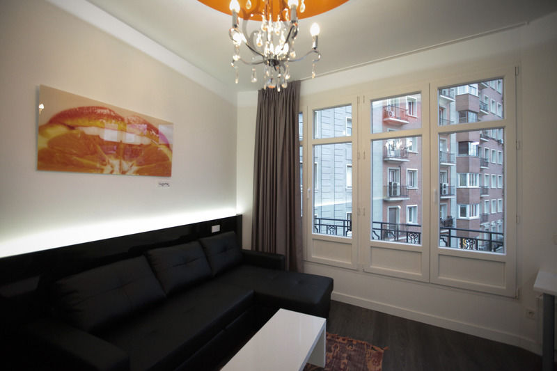 Vitium Urban Suites Madrid Luaran gambar