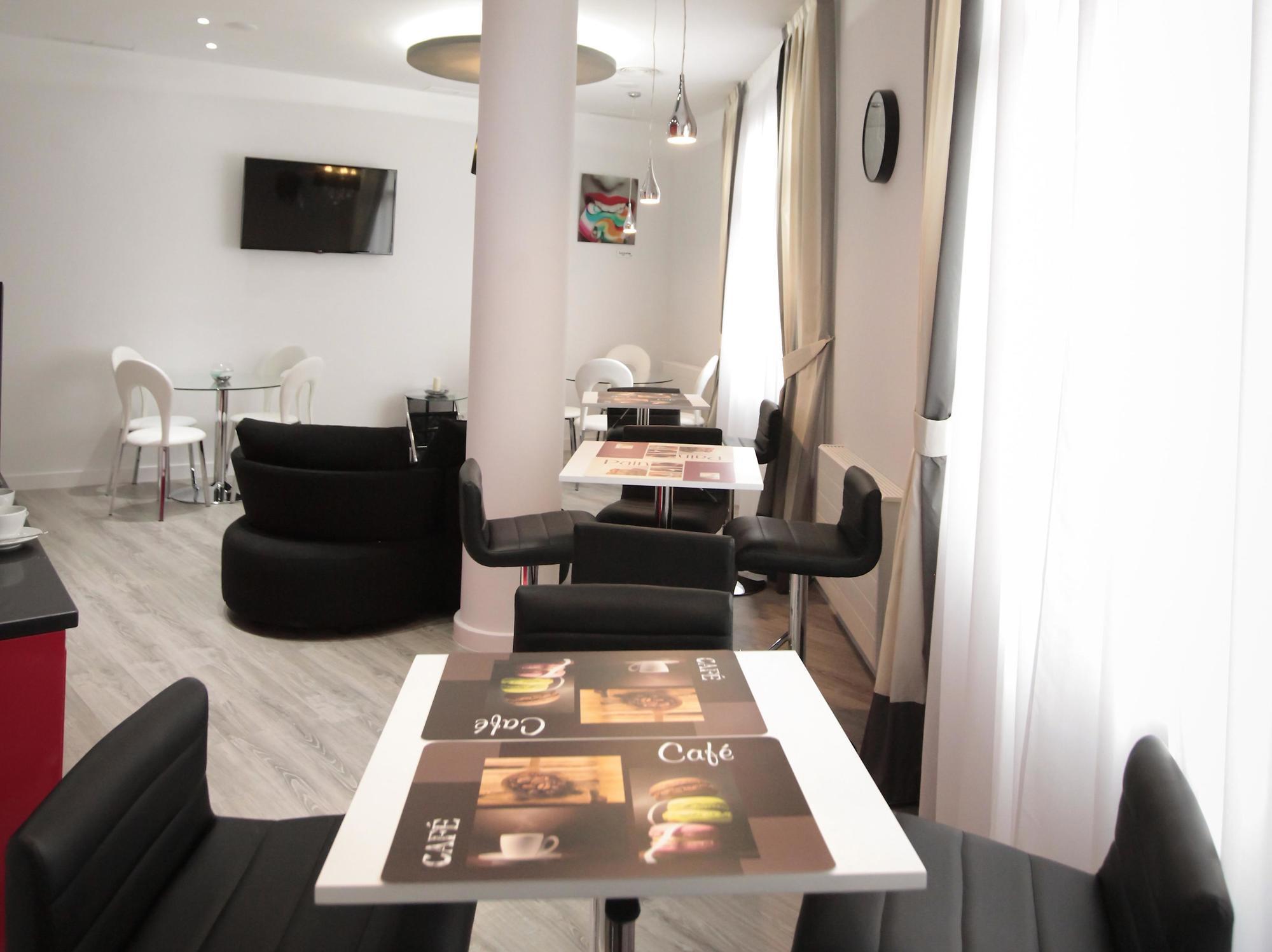 Vitium Urban Suites Madrid Luaran gambar