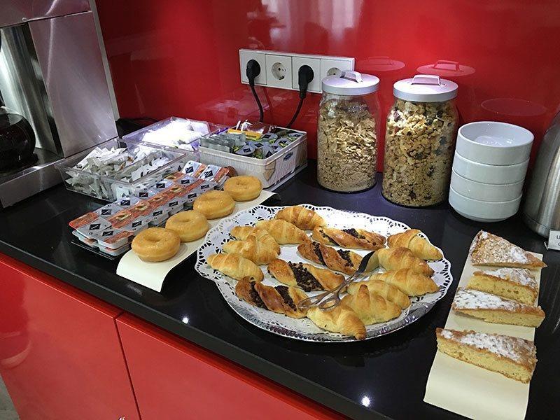 Vitium Urban Suites Madrid Luaran gambar