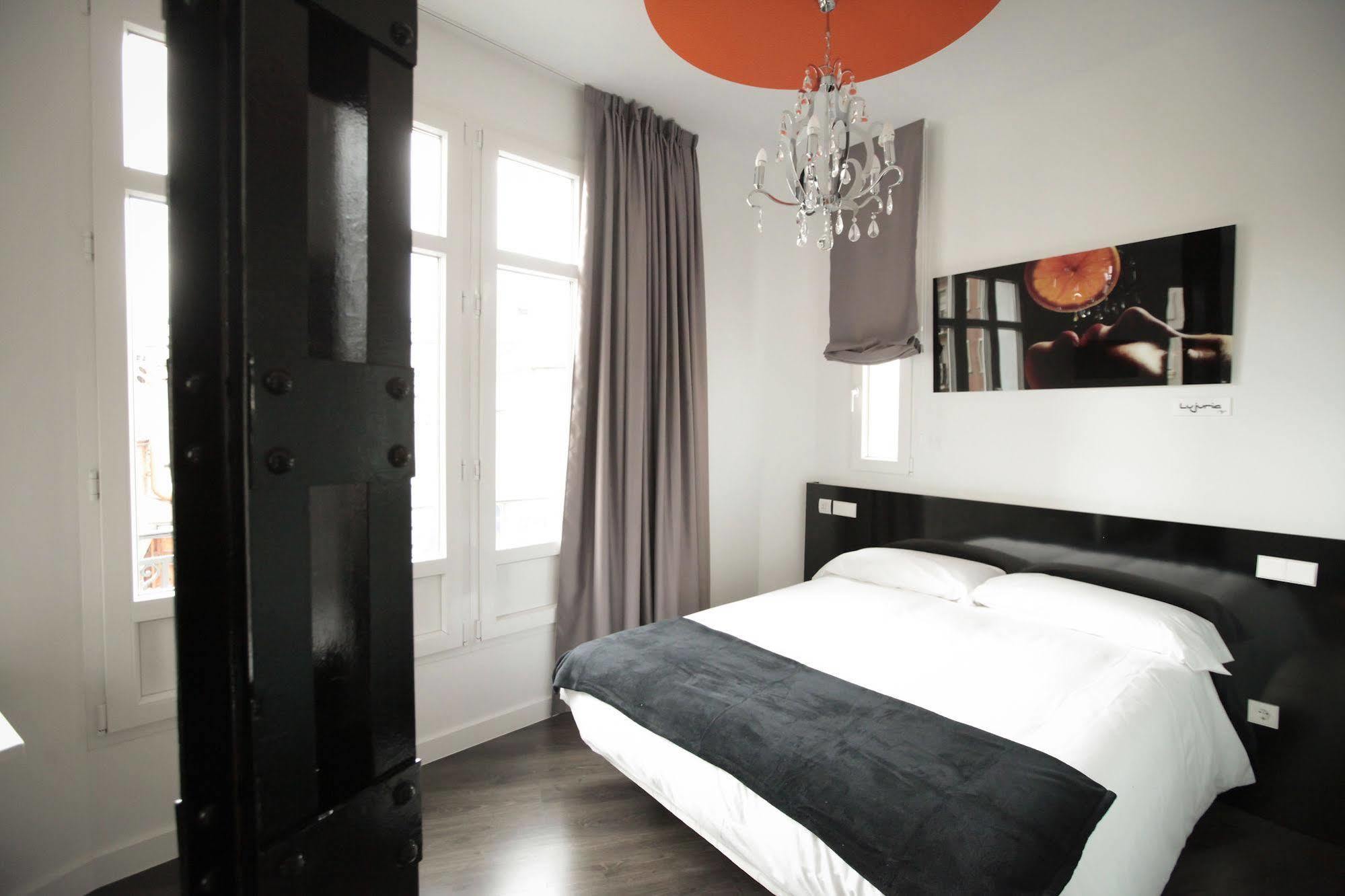 Vitium Urban Suites Madrid Luaran gambar